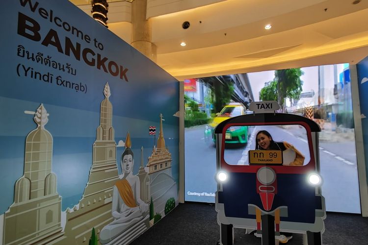 Salah satu area pameran Scoot Experiential Journey Pop-Up di Mall Kota Kasablanka, Jakarta Selatan, Jumat (11/8/2023).