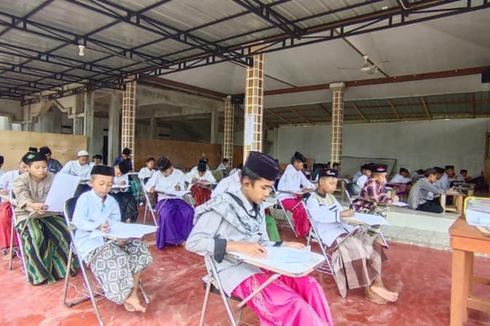 [TREN EDUKASI KOMPASIANA] Tip Mengirim Anak Belajar ke Pondok Pesantren | Kurikulum 2013 Harus Beradabtasi dengan Pandemi Covid-19