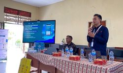Cek Stok Obat lewat Lerehfarma.id, Warga Yapsi Tak Perlu Jauh-jauh ke Puskesmas