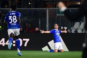 Komentar Mirwan Suwarso Usai Como 1907 Lolos Kompetisi Eropa Musim Depan