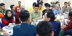 Ketika Menteri Pertanian Santap Siang bersama Mahasiswa...