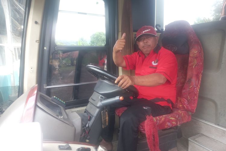 Cerita Endang, Sopir Bus Legendaris Medal Sekarwangi: 35 Tahun 