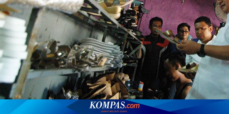 Cerita Perajin dan Distributor Sandal Kian "Sesak" Terhimpit Pandemi