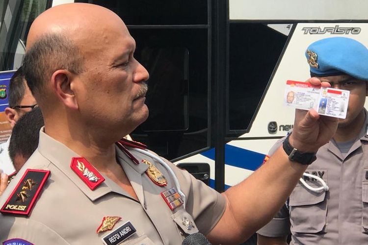 Kepala Korps Lalu Lintas (Kakorlantas) Polri, Irjen Pol Refdi Andri, saat mengeluarkan Smart SIM tersebut, ketika ditemui di Hotel Bidakara, Jakarta Selatan, Selasa (27/8/2019).