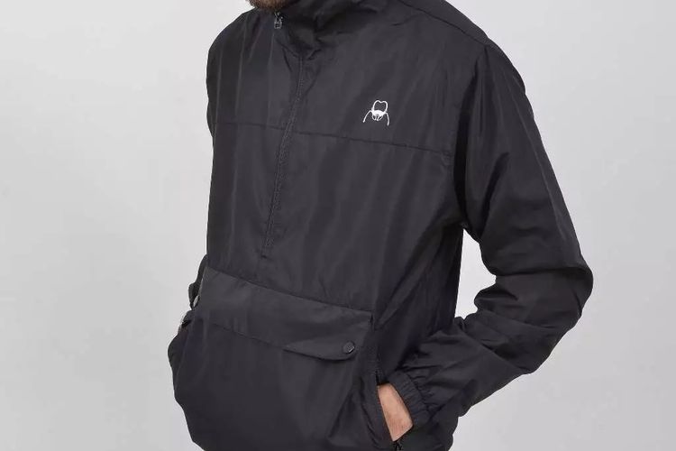 Jaket parasut pria Brey