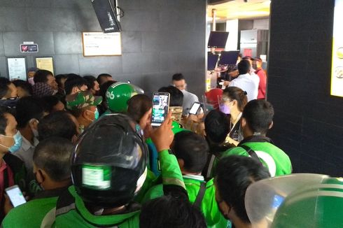 Order Menu BTS Meal Membeludak di Medan, Picu Kerumunan hingga Kemacetan Lalu Lintas