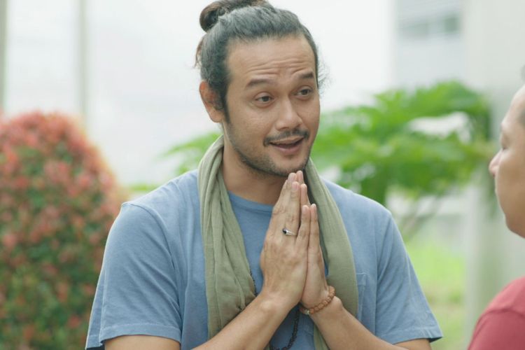 Potongan gambar akting aktor Dwi Sasono di serial Suami-Suami Masa Kini