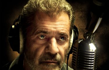 Mel Gibson dalam film On the Line