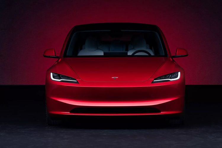 Tesla recall 1,85 juta unit mobil di Amerika Serikat