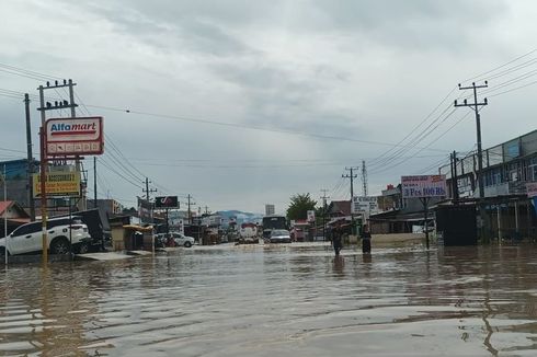 Terendam Banjir, Jalan Lintas Bengkulu-Sumbar Ditutup