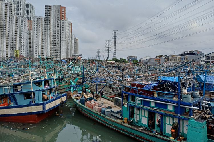Solar Rp 15.000 untuk Nelayan Dinilai Belum Selesaikan Masalah Kapal Besar, Ini Sebabnya
