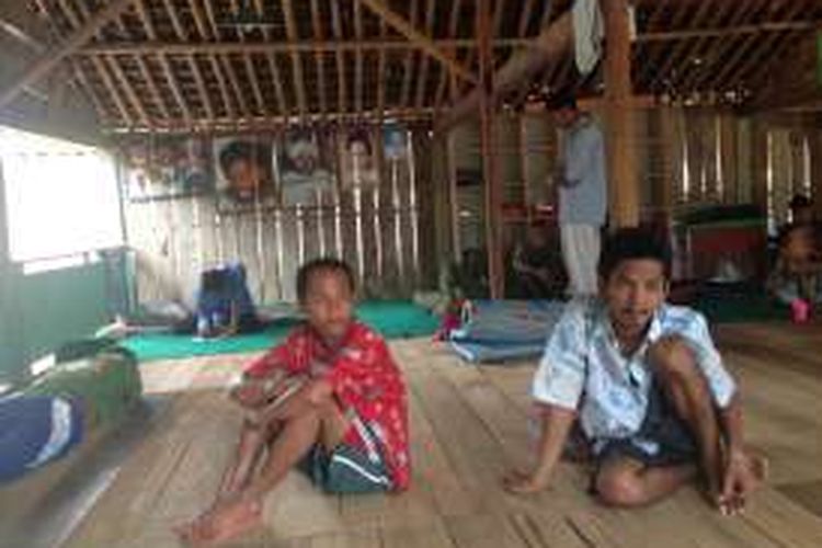 Warga yang menderita gangguan jiwa berada di rumah Utiyah (46), di Desa Erorejo, Kecamatan Wadaslintang, Kabupaten Wonosobo, Kamis (24/03/2016) kemarin