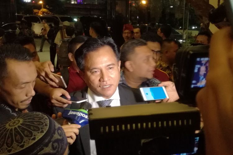 Ketum PBB Yusril Ihza Mahendra di Hotel Menara Peninsula, Jumat  (27/7/2018)