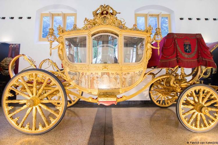 The Golden Coach is used on Prince's Day in Holland