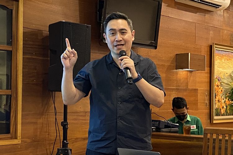 Dr. dr. Ray Wagiu Basrowi, MKK, FRSP dalam Media Briefing Kesehatan Jiwa di Restoran Beautika, Jakarta Selatan, pada Selasa (17/12/2024).