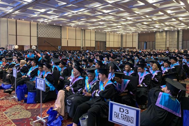 Suasana Wisuda Universitas Pancasila Semester Gasal tahun ajaran 2022/2023 di ICE BSD, Banten, pada Selasa (30/5/2023).