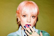 Lirik dan Chord Lagu Everyone’s At It - Lily Allen