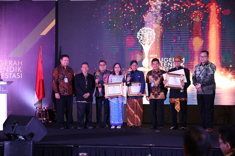 Direktorat Jenderal Sumber Daya Iptek dan Dikti (SDID) kembali mengadakan acara tahunan Anugerah Pendidik dan Tenaga Kependidikan (Diktendik) Berprestasi Tahun 2019 ke-16 (26-28/10/2019).