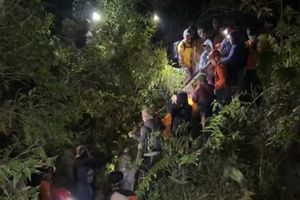 Dua Remaja asal Wonosobo yang Hilang di Gunung Bismo Ditemukan di Dasar Jurang Sedalam 284 Meter 