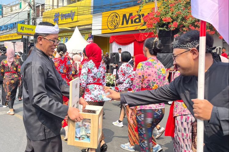 Karnaval HUT RI di Purwakarta Berubah Jadi Aksi Peduli, Rp 22,7 Juta untuk Korban Gempa NTT