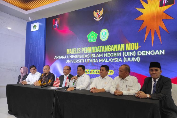 Kementerian Agama (Kemenag) menggandeng Universitas Utara Malaysia (UUM) dalam melakukan internasionalisasi pendidikan tinggi keagamaan Islam (PTKI) pada Senin (29/5/2023).