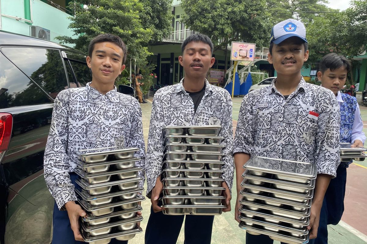 Tak Ada Susu Dalam Menu Makan Bergizi Gratis di SMPN 30 Bekasi