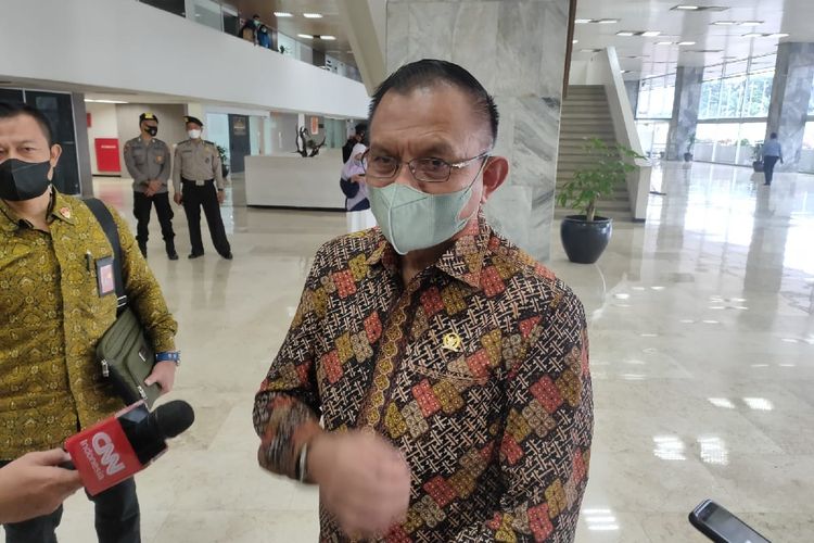 Wakil Ketua DPR Lodewijk F Paulus di Kompleks Parlemen Senayan, Jakarta, Jumat (21/1/2022).