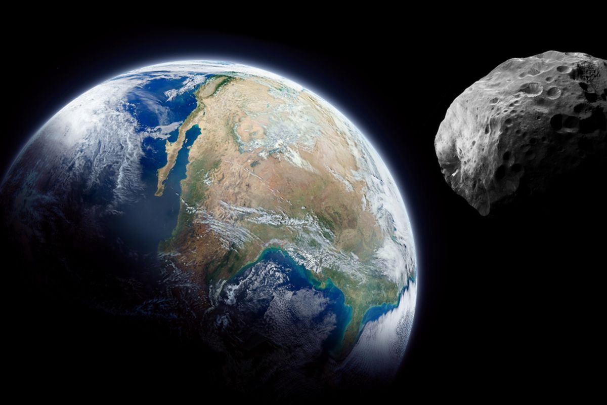 Ilustrasi asteroid mendekati Bumi.