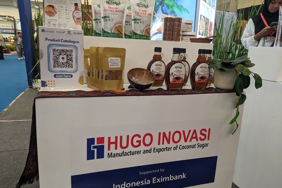Hugo Inovasi, produsen gula kelapa binaan LPEI yang berhasil menembus pasar ekspor hadir di TEI ke-38. 
