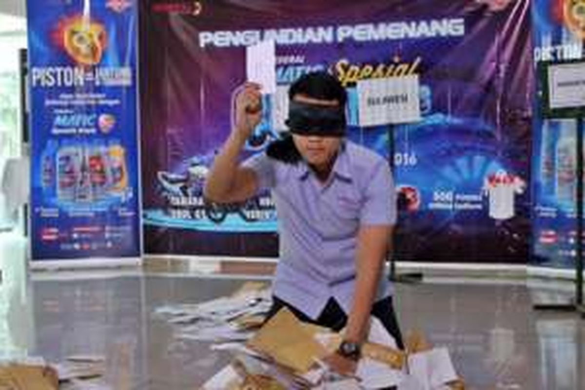 Pengundian pemenang program Federal Matic Cool Prizes.