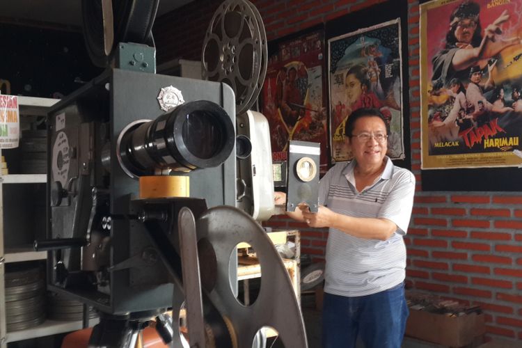 Sejumlah proyektor layar tancap yang ada di Indonesian Old Cinema Museum di Kota Malang, Rabu (14/2/2018)