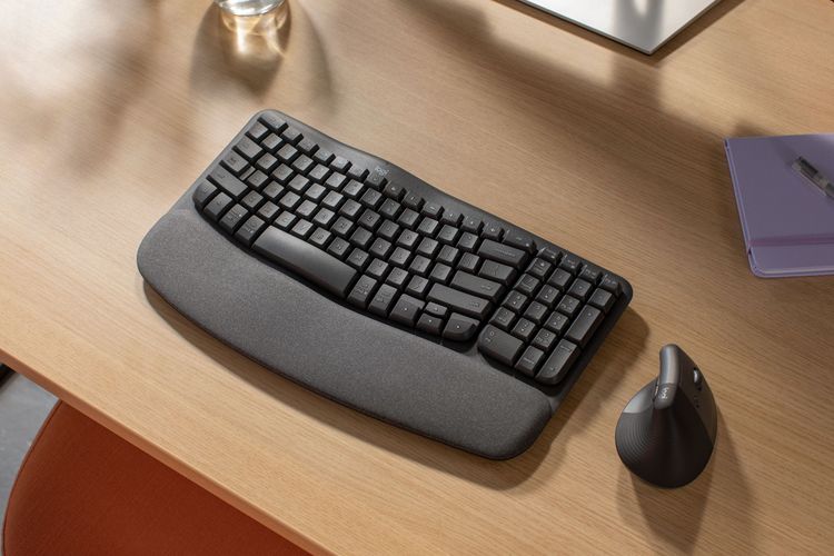 Keyboard ergonomis wireless Logitech Wave Keys