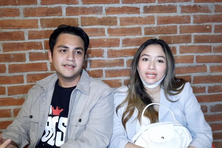Rizky Alatas dan Adzana Bing Slamet ditemui di CGV Grand Indonesia, kawasan Jakarta Pusat baru-baru ini. 