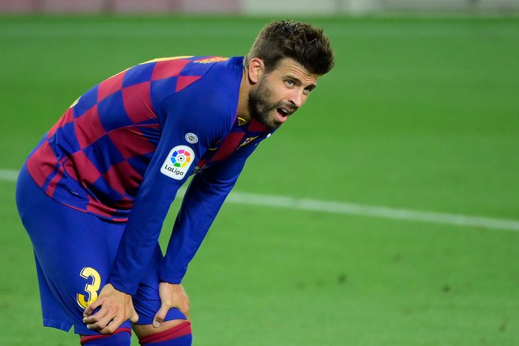 Bek Barcelona, Gerard Pique, saat tampil pada gelaran Liga Spanyol musim 2019-2020 kontra Espanyol, 8 Juli 2020.