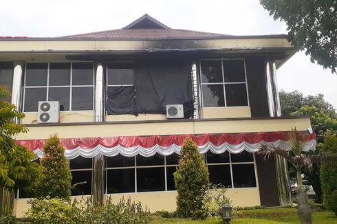 [POPULER REGIONAL] Ruangan Tipikor Polda Sumut Ludes Terbakar | Asal-usul Dusun Sambo di Magelang 