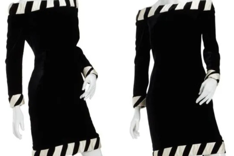 Gaun koktail hitam velvet yang pernah dipakai oleh mendiang Putri Diana ke acara pribadi. Gaun ini dilelang oleh rumah lelang asal Amerika Serikat, Julien's Auctions, pada Kamis (18/1/2024).