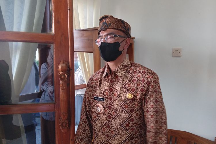 Kepala Desa Ngadisari, Kecamatan Sukapura, Kabupaten Probolinggo, Jawa Timur, Sunaryono saat berkunjung ke KSPN Bromo-Tengger-Semeru, Kamis (28/7/2022)