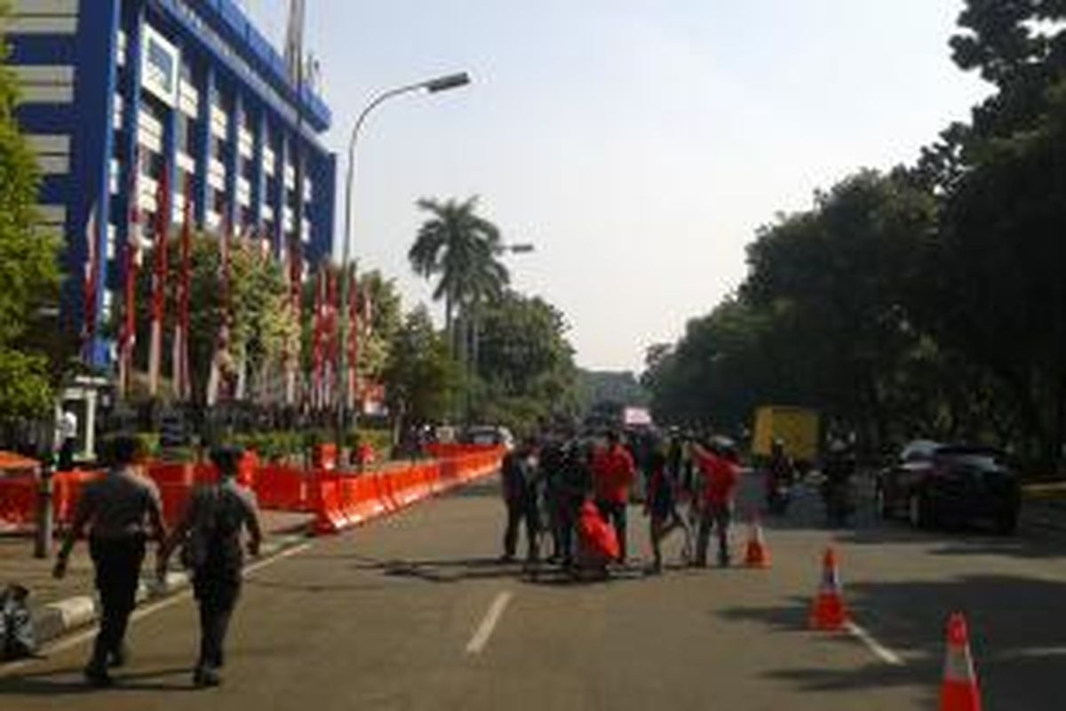 Kondisi di depan Gedung Mahkamah Konstitusi, Selasa (12/8/2014).
