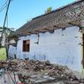 Derita Pujiati, Rumahnya Ambruk Saat Gempa Malang: Lemas, Saya Orang Tidak Punya