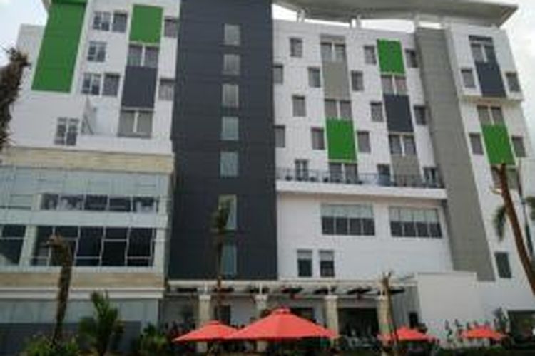 Hotel Whiz Prime, Cikarang, Bekasi.