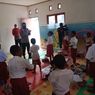 Kunjungi Sanggar Baca di Perbatasan RI-PNG, Wakapolda Papua Ajak Anak-anak Semangat Belajar