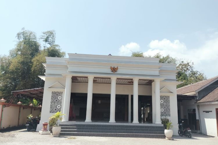Kades Ngawi Pakai Uang Hajatan Rp 100 Juta untuk Isi Perangkat Desa, Pengamat: Patut Dicurigai