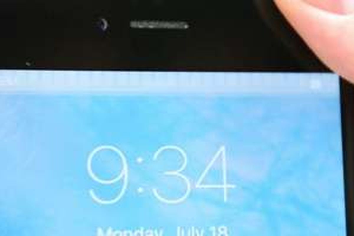 Layar iPhone 6 dan 6 Plus yang mengalami masalah garis abu-abu