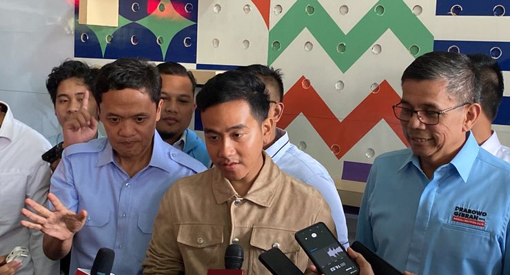 Usai Diperiksa Bawaslu, Gibran Sebut Bagi-bagi Susu di CFD Bukan Kegiatan Parpol