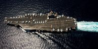 Kapal Induk USS Abraham Lincoln Tinggal 700 Km dari Iran, Bawa Armada Besar