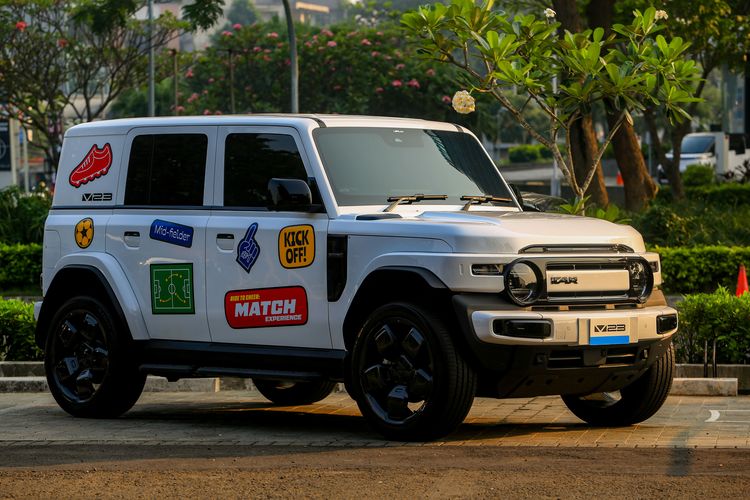 iCAR Mulai Serahkan V23 ke Konsumen Indonesia
