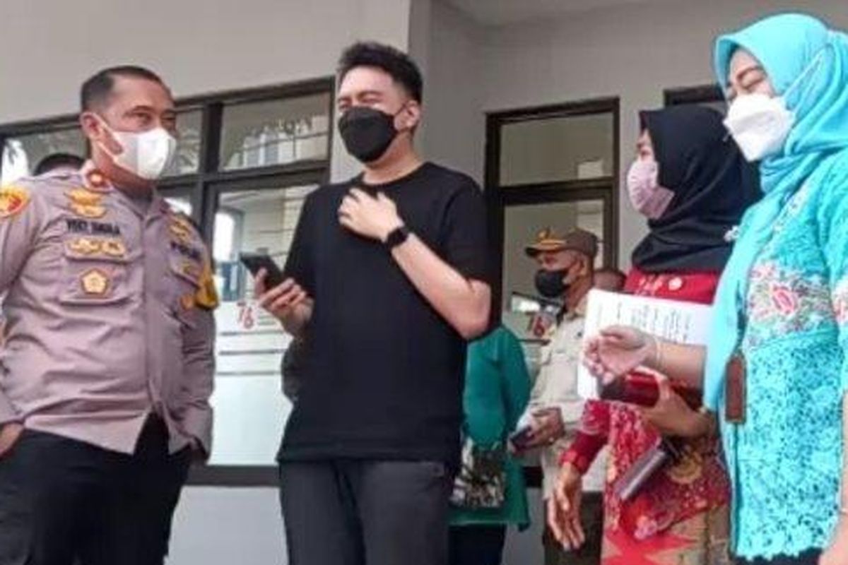 Polsek Kelapa Gading memeriksa pemilik usaha makanan olahan babi dengan bumbu khas Padang yang viral.