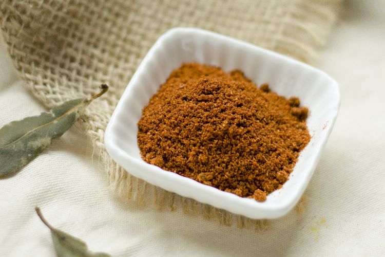 Garam masala terbuat dari rempah-rempah yang digunakan sebagai bumbu masakan khas India.