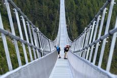 Jembatan Gantung Pejalan Kaki Terpanjang di Dunia Dibuka di Ceko