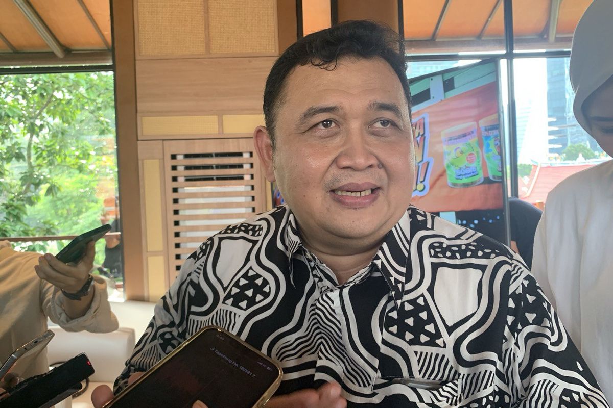Tim Dewan Pakar Badan Gizi Nasional (BGN), Epi Taufik, saat ditemui media usai konferensi pers program Zona Main So Nice-Jagoannya Jajanan Protein.